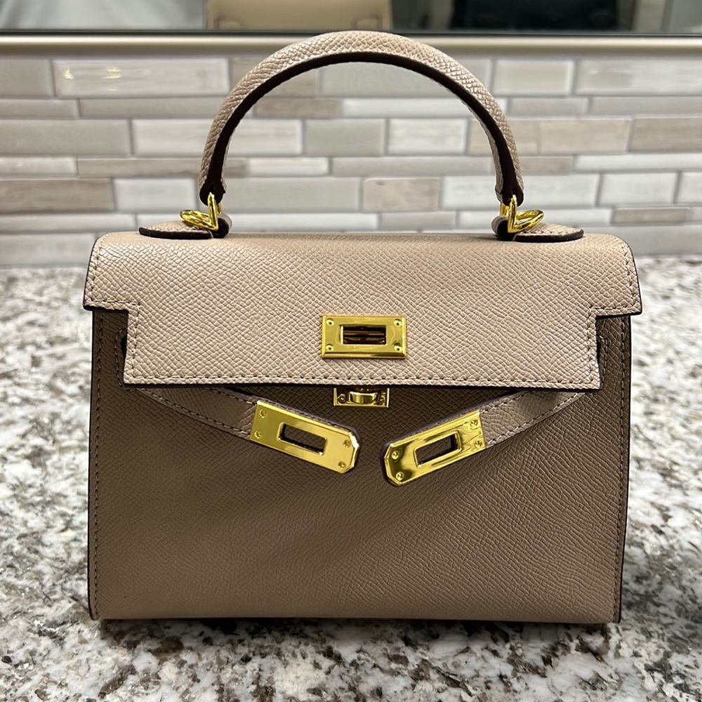 COPY - Unbranded mini handbag